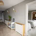 Coastal View House ゲストハウス