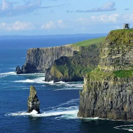 Casa de hóspedes Coastal View House 4*