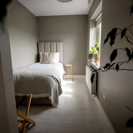 Coastal View House بيت ضيافة 4*