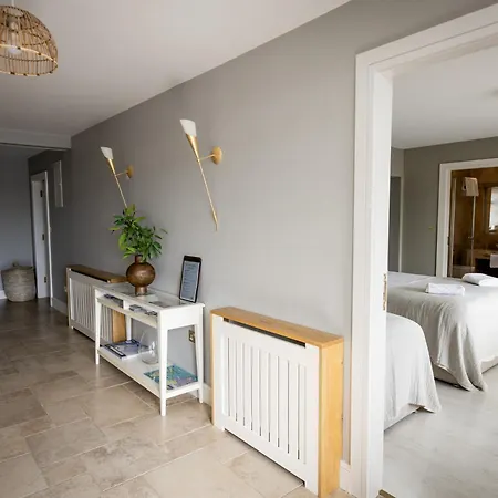 Coastal View House بيت ضيافة