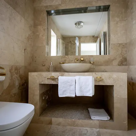 Coastal View House 4*