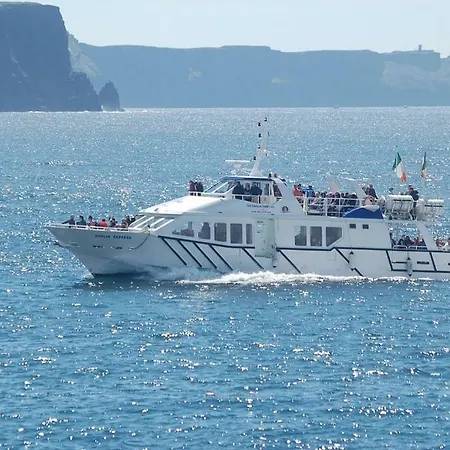 Coastal View House 4*