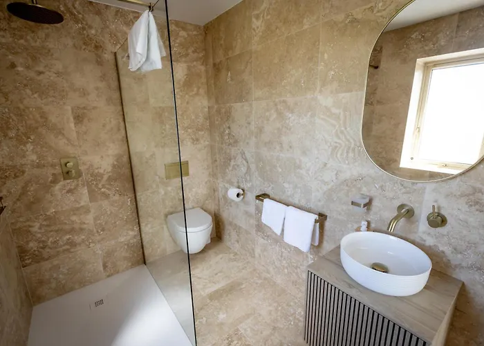 Coastal View House 4*